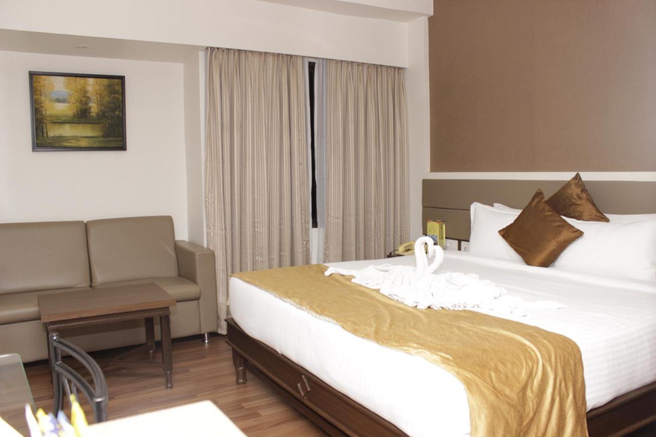 Hotel Abode By Shree Venkateshwara Hyderabad Exteriör bild